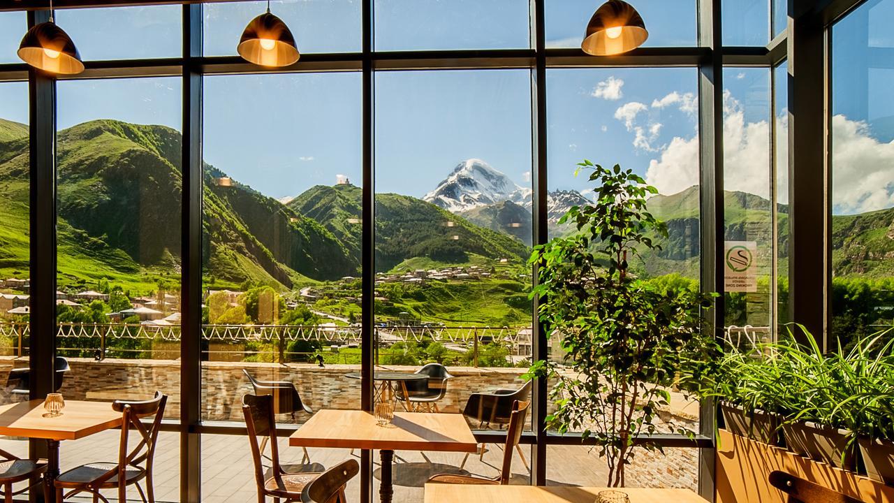 Porta Caucasia Kazbegi Exteriér fotografie